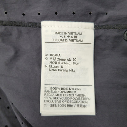 【中古品】【メンズ】 NIKE ナイキ × SACAI サカイ NRG LAYERED BOMBER JACKET CZ4697-010 ボンバージャケット 140-260829-as-19-izu サイズ：S カラー：ブラック 万代Net店