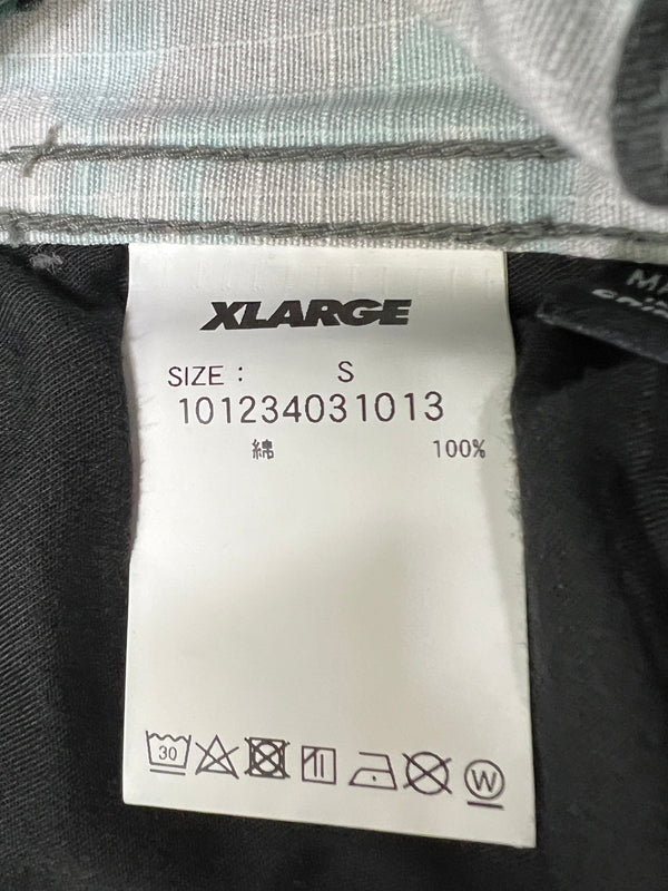 【中古品】【メンズ】 XLARGE エクストララージ EASY CUSTOM CARGO PANTS 101234031013 レオパード イージー カスタム カーゴ パンツ ボトムス 153-260808-SH-13-hon サイズ：S カラー：グリーン/グレー 万代Net店