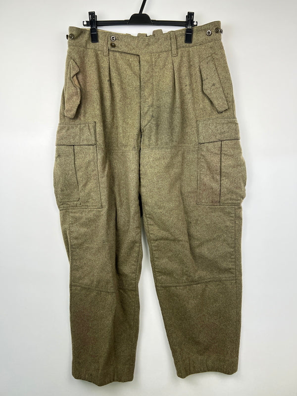 【中古品】【メンズ】 GERMAIN ARMY ドイツ軍 60's MELTON WOOL FIELD CARGO PANTS 12-130-5784 VINTAGE 60年代 メルトン ウール フィールド カーゴパンツ ボトムス ヴィンテージ 157-260815-kk-06-hon サイズ：表記不明 下記参照 カラー：カーキ 万代Net店