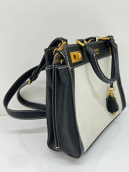 【中古品】【レディース】 GUESS ゲス BAG KATEY LUXURY SATCHEL HA787026 ケイティ ラグジュアリー サッチェル カバン 2WAYバッグ 188-260815-kk-18-hon カラー：ホワイト/ブラック 万代Net店