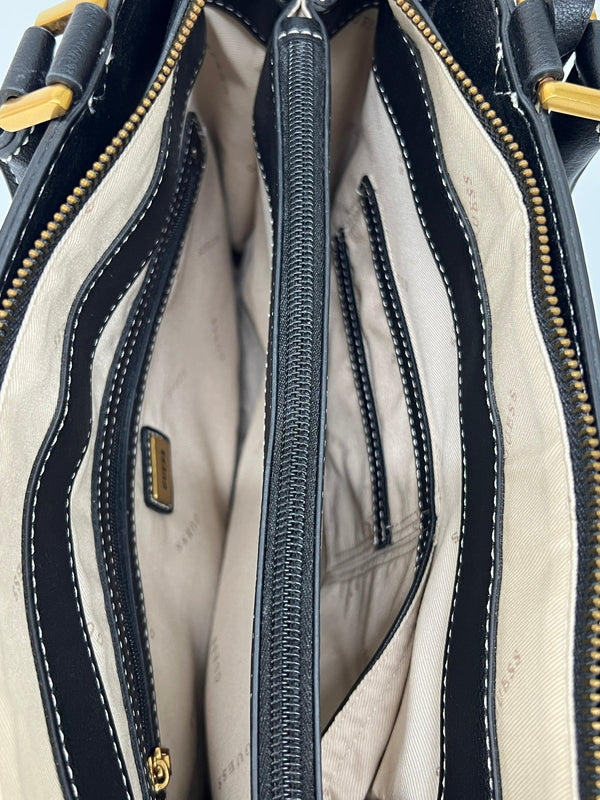【中古品】【レディース】 GUESS ゲス BAG KATEY LUXURY SATCHEL HA787026 ケイティ ラグジュアリー サッチェル カバン 2WAYバッグ 188-260815-kk-18-hon カラー：ホワイト/ブラック 万代Net店