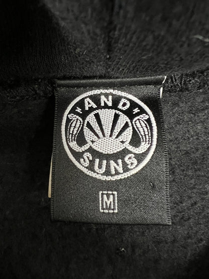 【中古品】【メンズ】 ANDSUNS アンドサンズ × JUSTICE ジャスティス 別注 コラボ LADY JUSTICESUNS PULLOVER HOODIE レディー ジャスティスサンズ プルオーバーフーディー トップス プルオーバーパーカー 147-260803-kk-30-hon カラー：ブラック 万代Net店
