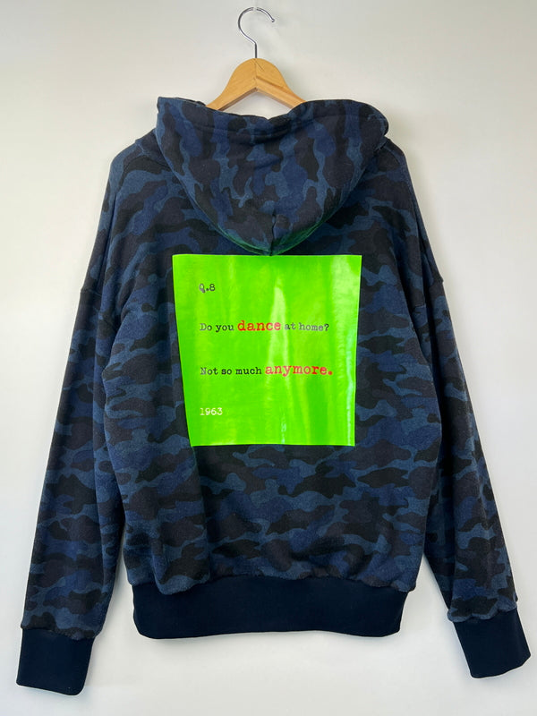 【現状渡し品】【メンズ】 STUDIO SEVEN スタジオセブン Limited Bar Camo Hoodie 70863888 リミテッドバーカモフーディー トップス 142-260809-SH-01-hon サイズ：M カラー：ネイビー系 万代Net店