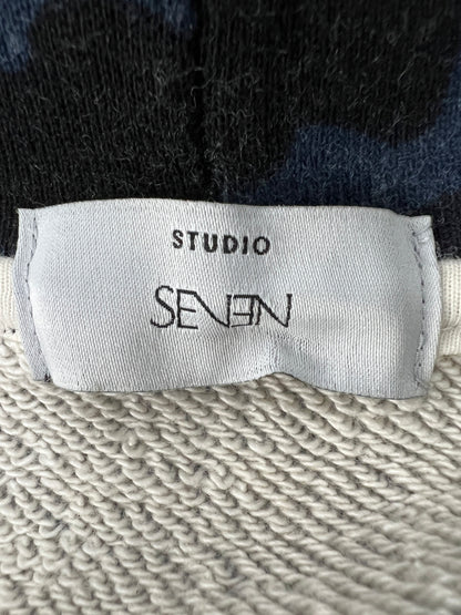【現状渡し品】【メンズ】 STUDIO SEVEN スタジオセブン Limited Bar Camo Hoodie 70863888 リミテッドバーカモフーディー トップス 142-260809-SH-01-hon サイズ：M カラー：ネイビー系 万代Net店