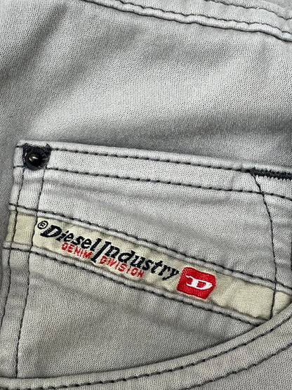 【現状渡し品】【メンズ】 DIESEL ディーゼル KROOLEY-NE 0670M クルーリー ジョグ ジーンズ ボトムス 152-260808-SH-09-hon サイズ：30 万代Net店
