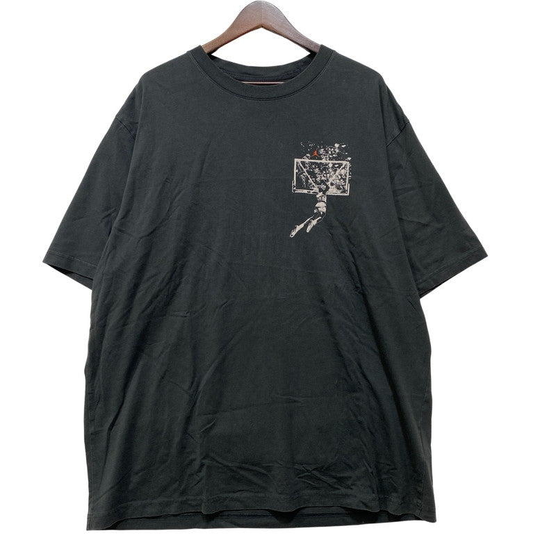 【中古品】【メンズ】 NIKE ナイキ JORDAN BROOKLYN MEN'S OVERSIZED GRAPHIC T-SHIRT IB3297-045 ジョーダン ブルックリン オーバーサイズ グラフィック Tシャツ 半袖 148-260721-as-20-izu サイズ：XL カラー：ブラック 万代Net店