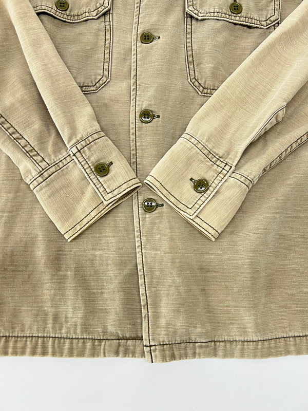 【現状渡し品】【メンズ】 REMI RELIEF レミレリーフ L/S STUDS MILITARY SHIRT ロングスリーブ スタッズ ミリタリーシャツ 長袖 トップス 140-260803-kk-24-hon サイズ：S カラー：カーキ 万代Net店