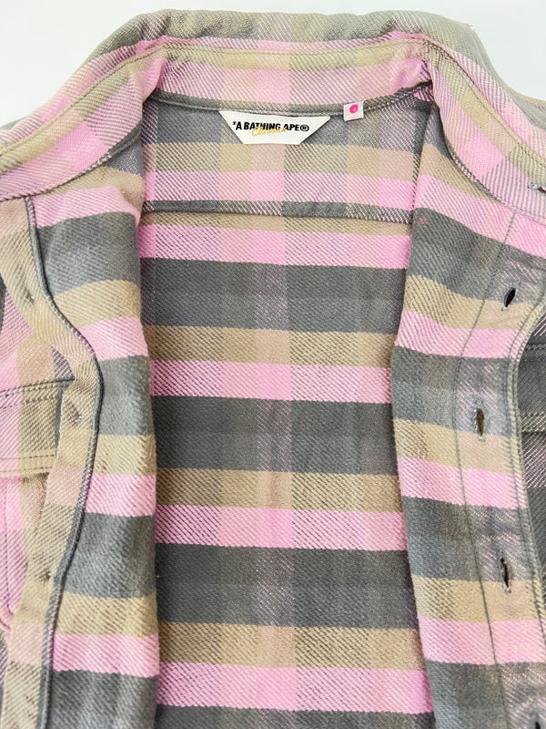【中古品】【レディース】 A BATHING APE アベイシングエイプ L/S HEAVY FLANNEL CHECK SHIRT ロングスリーブ ヘビーフランネルチェックシャツ 長袖 トップス 142-260803-kk-22-hon サイズ：S カラー：ピンク/カーキ 万代Net店