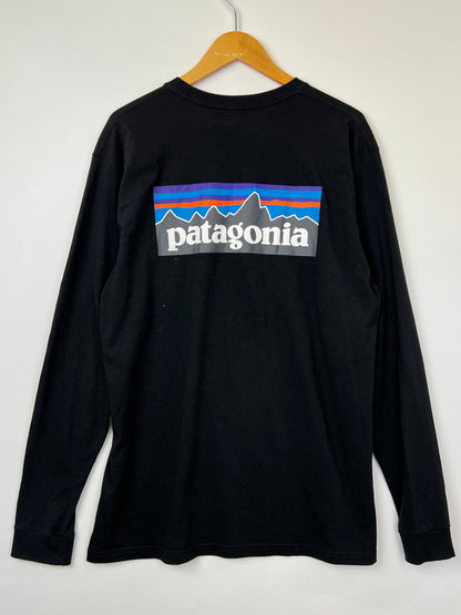 【中古品】【メンズ】 patagonia パタゴニア Long-Sleeved P-6 Logo Responsibili-Tee STY39161 ロングスリーブ P-6 ロゴ レスポンシビリティー トップス 144-260808-SH-17-hon サイズ：L カラー：ブラック 万代Net店