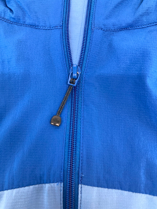 【現状渡し品】【メンズ】 THE NORTH FACE ザ・ノース・フェイス Swallowtail Hoodie NP21409 スワローテイル フーディ アウター 144-260807-SH-07-hon サイズ：M カラー：ブルー 万代Net店