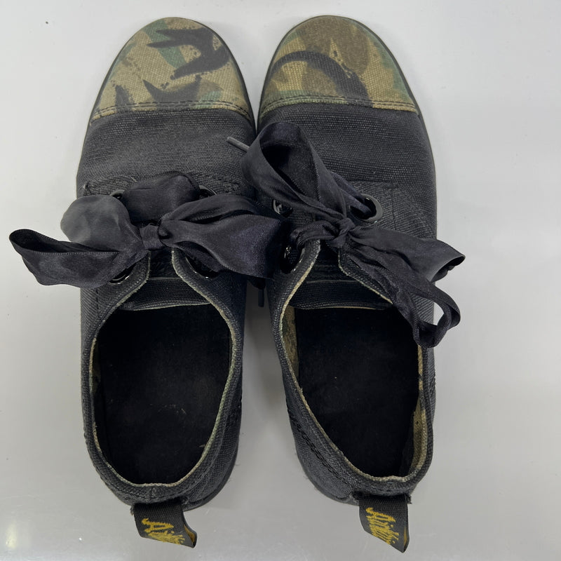 【中古品】【レディース】 Dr.Martens ドクターマーチン EALING AW009 SK06P イーリング 2ホールキャップトゥシューズ スニーカー 靴 166-260807-kk-03-hon サイズ：UK 4 カラー：BLACK/CAMO 万代Net店