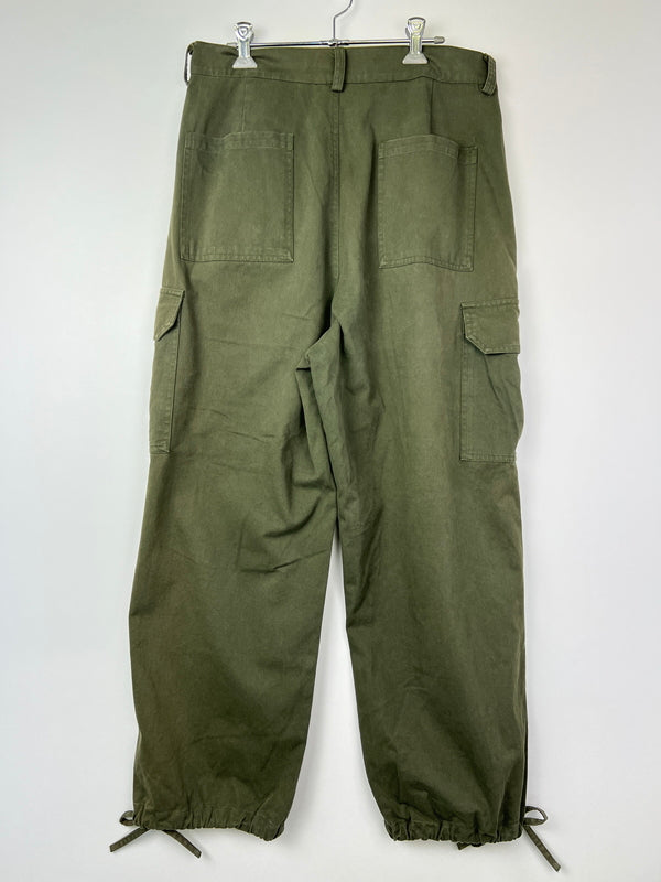 【中古品】【メンズ】 COUNTRY MOMENT カントリーモーメント Cargo Pants カーゴ パンツ ボトムス 152-260808-SH-07-hon サイズ：2 カラー：オリーブグリーン 万代Net店