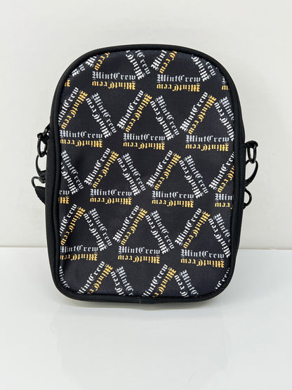 【中古品】【メンズ】 MINTCREW ミントクルー SHOULDER BAG ショルダーバッグ カバン ボディバッグ 188-260815-kk-13-hon カラー：ブラック 万代Net店