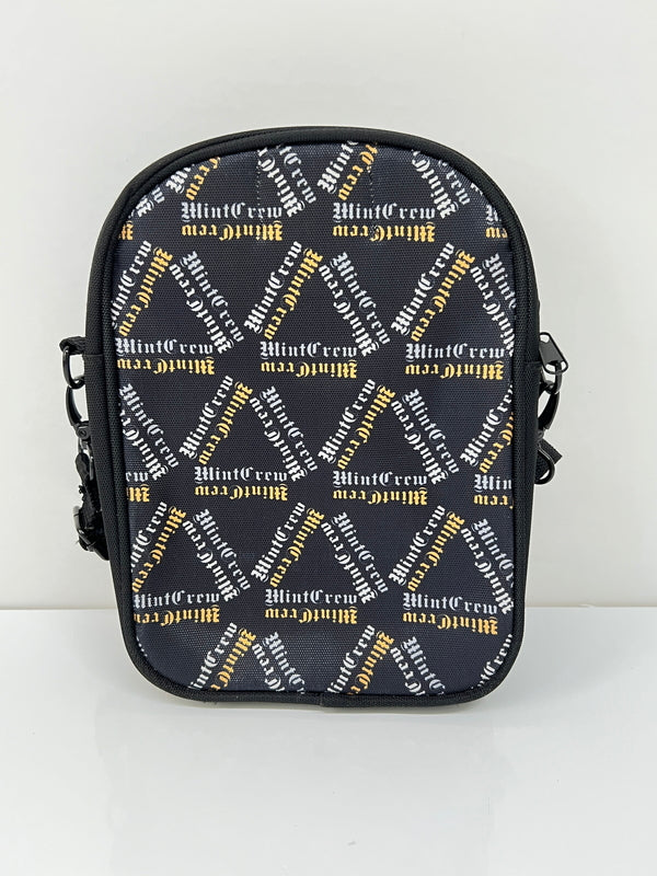 【中古品】【メンズ】 MINTCREW ミントクルー SHOULDER BAG ショルダーバッグ カバン ボディバッグ 188-260815-kk-13-hon カラー：ブラック 万代Net店