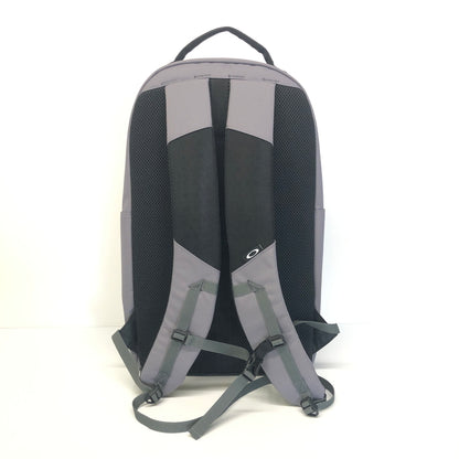 【中古品】【メンズ】 OAKLEY オークリー ESSENTIAL WR BACKPACK M 7.0 FOS901412-8A7 エッセンシャル WR バックパック カバン リュック 188-260808-kk-10-hon カラー：グレー 万代Net店