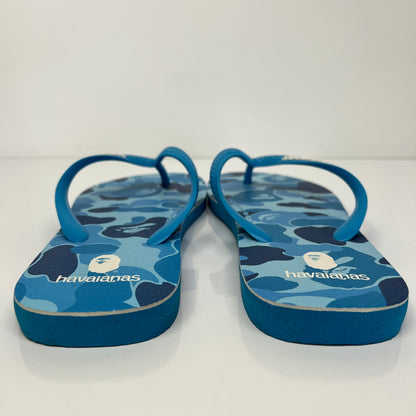 【中古品】【メンズ】 A BATHING APE アベイシングエイプ × Havaianas ハワイアナス 別注 コラボ 21SS HAVAIANAS TOP BAPE ハワイアナス トップ ベイプ 靴 ビーチサンダル 165-260807-kk-07-hon カラー：TURQUOISE 万代Net店