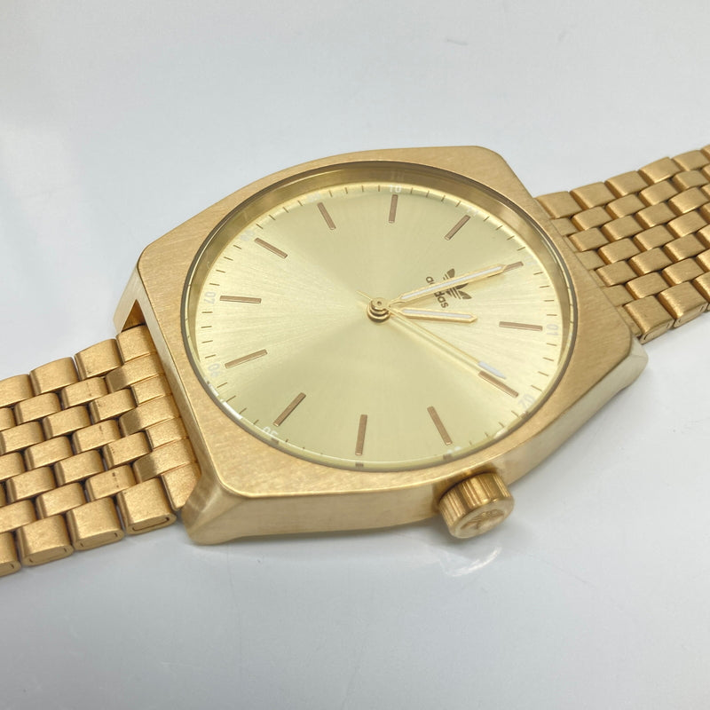 【中古品】【メンズ】 adidas アディダス PROCES M1 Z02502 プロセスM1 クォーツ 腕時計 197-260804-kk-17-hon カラー：ゴールド 万代Net店