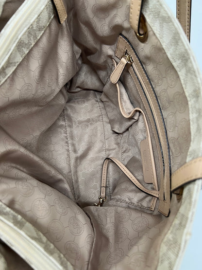 【中古品】【レディース】 MICHAEL KORS マイケルコース JET SET ITEM EW SIGNATURE TOTE 30S11TTT4B ジェットセット アイテム シグネチャー トートバッグ カバン 180-260815-kk-25-hon カラー：VANILLA 万代Net店