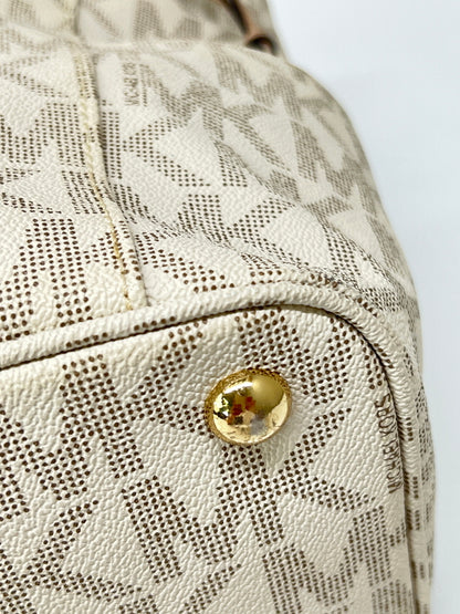 【中古品】【レディース】 MICHAEL KORS マイケルコース JET SET ITEM EW SIGNATURE TOTE 30S11TTT4B ジェットセット アイテム シグネチャー トートバッグ カバン 180-260815-kk-25-hon カラー：VANILLA 万代Net店