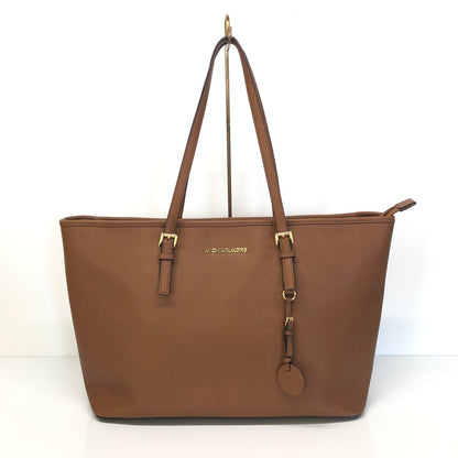 【中古品】【レディース】 MICHAEL KORS マイケルコース JET SET TRAVEL 30T5GTVT2L ジェットセット トラベル レザートートバッグ カバン 188-260808-kk-12-hon カラー：ブラウン 万代Net店