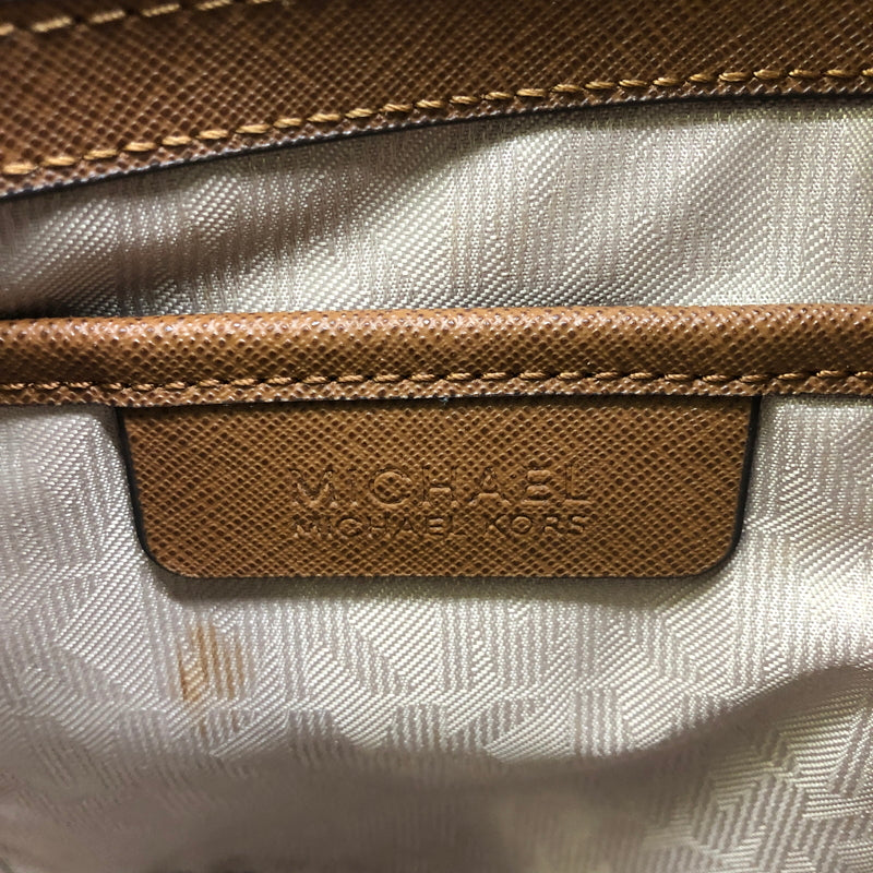 【中古品】【レディース】 MICHAEL KORS マイケルコース JET SET TRAVEL 30T5GTVT2L ジェットセット トラベル レザートートバッグ カバン 188-260808-kk-12-hon カラー：ブラウン 万代Net店
