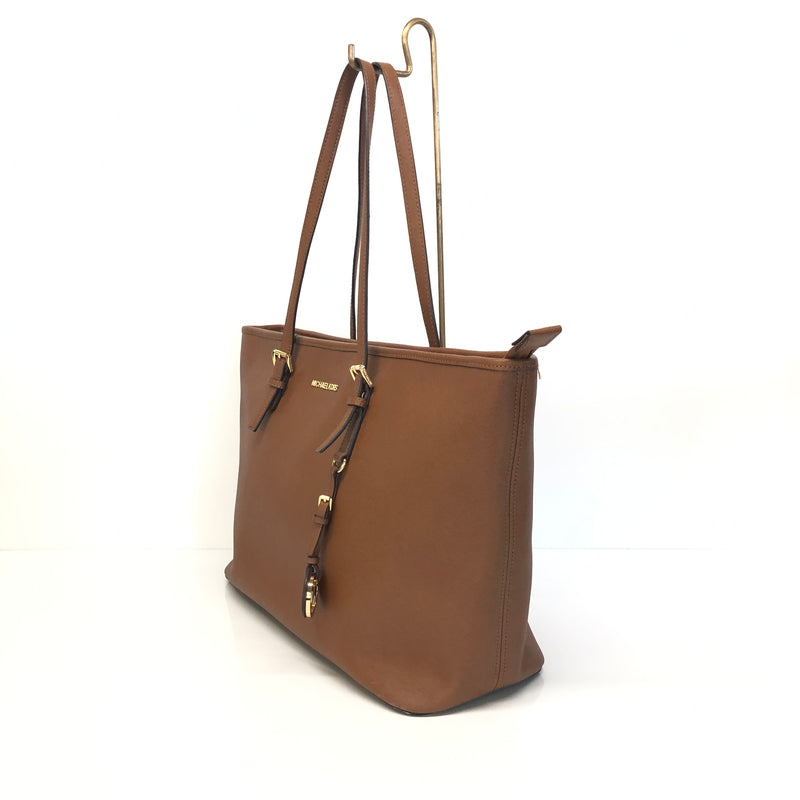 【中古品】【レディース】 MICHAEL KORS マイケルコース JET SET TRAVEL 30T5GTVT2L ジェットセット トラベル レザートートバッグ カバン 188-260808-kk-12-hon カラー：ブラウン 万代Net店