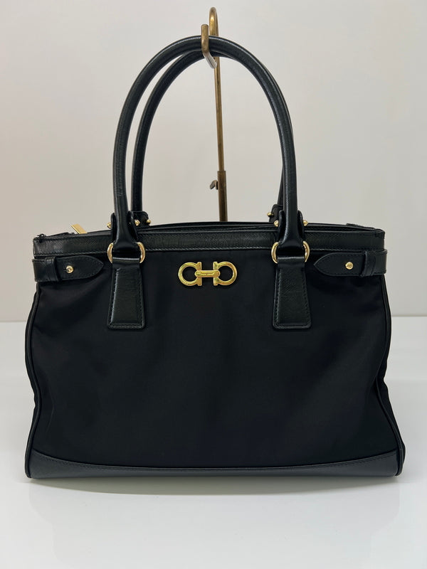 【中古品】【レディース】 Salvatore Ferragamo サルヴァトーレフェラガモ ガンチーニ 2WAY ハンドバッグ AB-21E163 カバン 180-260704-kk-14-hon カラー：BLACK 万代Net店