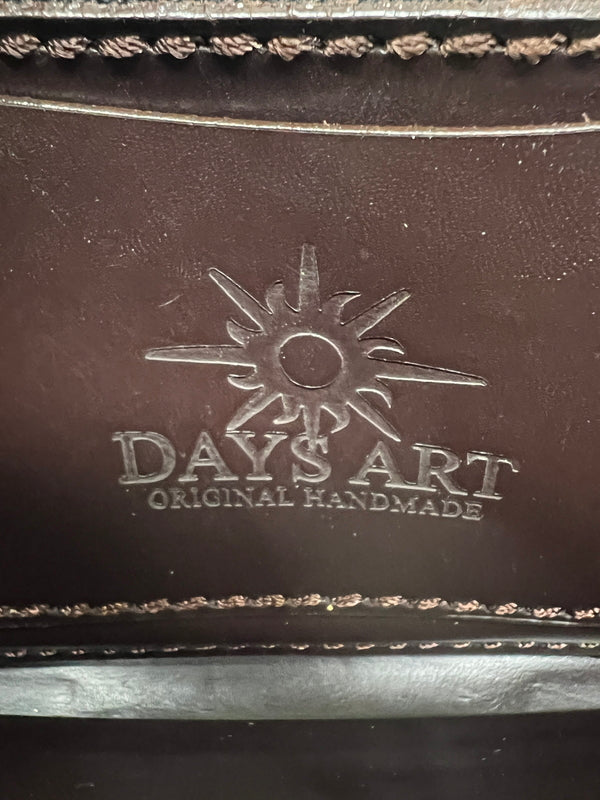 【中古品】【メンズ】 DAYSART デイズアート ARABESQE CARVING WALLET アラベスク カービングウォレット 長財布 ラウンドファスナーウォレット 200-260801-kk-37-hon カラー：NATURAL 万代Net店