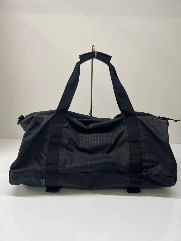 【中古美品】【メンズ/レディース】 Supreme シュプリーム 23AW DUFFEL BAG ダッフルバッグ カバン 149-260704-kk-04-hon カラー：ブラック 万代Net店