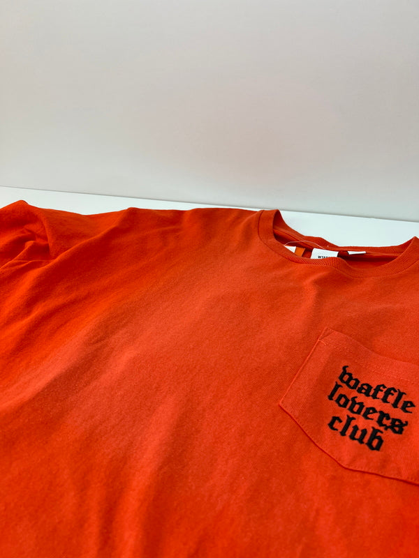 【中古品】【メンズ】 WTAPS ダブルタップス × VANS バンズ 別注 コラボ 20AW LONG SLEEVE TｰSHIRT VN0A4TRCZXT1 ロングスリーブ Tシャツ 長袖 トップス 142-260801-kk-17-hon サイズ：L カラー：ORANGE 万代Net店