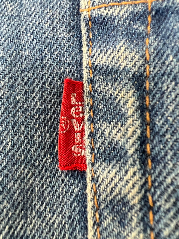 【中古品】【メンズ】 LEVI'S リーバイス 80's 505 DENIM PANTS 505-0216 VINTAGE 80年代 505 デニムパンツ ボトムス ジーンズ ボタン裏刻印T05 USA製 スモールE 両面タブ 88年製造 ヴィンテージ 157-260801-kk-25-hon サイズ：32 カラー：ライトインディゴ 万代Net店
