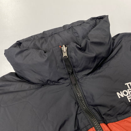 【中古品】【メンズ】 THE NORTH FACE ザ・ノースフェイス NF0A3C8D 1996 RETRO NUPTSE JACKET レトロ ヌプシ ジャケット アウター 144-260907-cs-05-izu サイズ：L カラー：レッド系 万代Net店