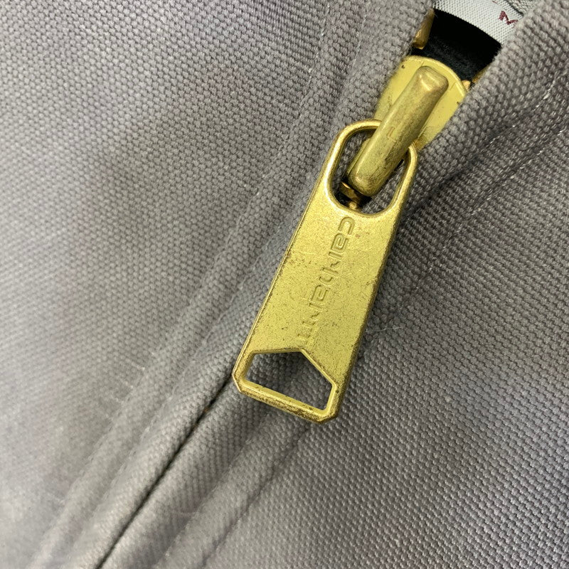 【中古品】【メンズ】 CARHARTT カーハート J140-GVL USA製 21年製 FIRM DUCK INSULATED FLANNEL-LINED ACTIVE JACKET ファーム ダック インサレーテッド フランネルラインド アクティブ ジャケット アウター 146-260905-cs-04-izu サイズ：M カラー：グレー 万代Net店