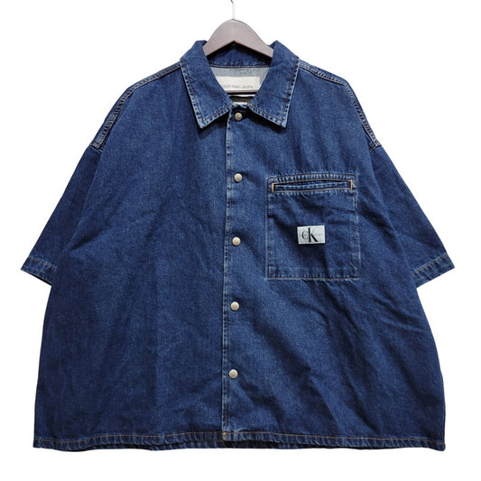 【中古品】【メンズ】 Calvin klein Jeans カルバンクラインジーンズ RELAXED BOXY SHORT DENIM SHIRT J30J324868 ショートデニムシャツ 半袖 141-260707-as-01-izu サイズ：L カラー：インディゴ 万代Net店