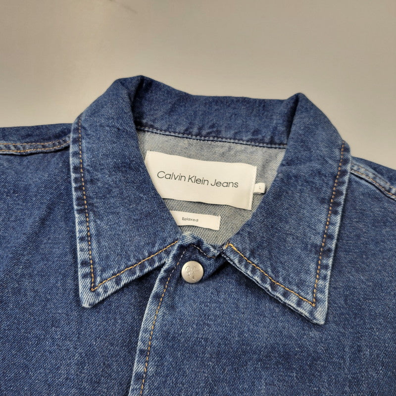 【中古品】【メンズ】 Calvin klein Jeans カルバンクラインジーンズ RELAXED BOXY SHORT DENIM SHIRT J30J324868 ショートデニムシャツ 半袖 141-260707-as-01-izu サイズ：L カラー：インディゴ 万代Net店
