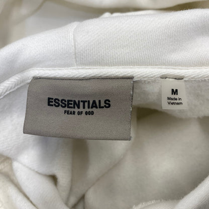 【中古品】【メンズ】 FEAR OF GOD ESSENTIALS フィア オブ ゴッド エッセンシャルズ RUBBER CENTER LOGO HOODED SWEATSHIRT フーデッド スウェットシャツ パーカー 142-260703-kh-11-izu サイズ：M カラー：ホワイト 万代Net店
