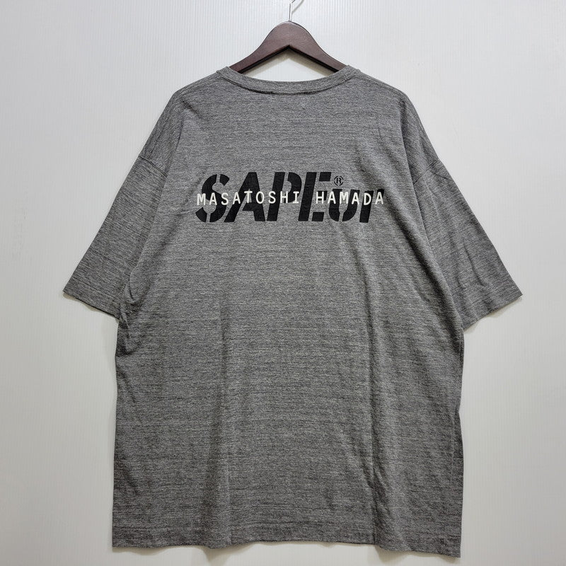 【中古品】【メンズ】 SAPEUR サプール × 浜田雅功 MIND IN SHIBAKUZO SS TEE ショートスリーブ Tシャツ トップス 147-260706-kh-16-izu サイズ：XL カラー：グレー 万代Net店