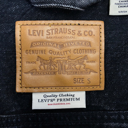 【中古品】【メンズ】 LEVI'S PREMIUM リーバイス プレミアム 30TH TYPE 1 TRUCKER JACKET 0022Q-0000 トラッカージャケット 147-260708-as-05-izu サイズ：S カラー：ブラック 万代Net店