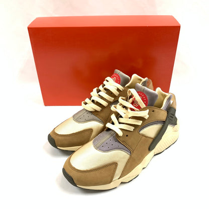 【中古美品】【メンズ】 NIKE × STUSSY ナイキ ステューシー DD1381-200 AIR HUARACHE LE スニーカー 靴 160-260601-st-04-otoh カラー：デザートオーク/リード/ライトストロー 万代Net店