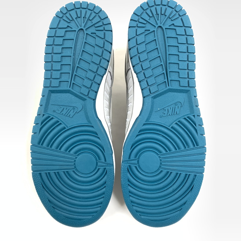 【中古美品】【レディース】 NIKE ナイキ FJ5473-099 W NIKE DUNK LOW SE "Vomero 5" スニーカー 靴 160-260601-st-02-otoh カラー：グレーフォグ/パーティクルグレー/ピュアプラチナム 万代Net店