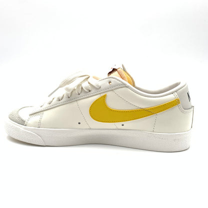 【中古美品】【レディース】 NIKE ナイキ DA6364-106 BLAZER LOW 77 VNTG スニーカー 靴 160-260511-st-11-otoh カラー：セイル/ライトボルドー/ビビッドサルファー 万代Net店