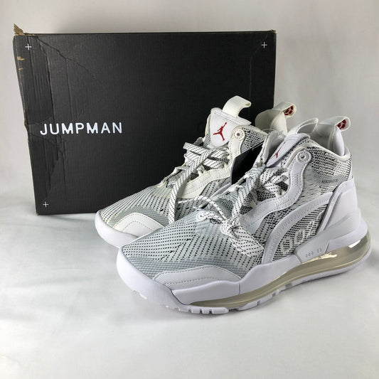 【中古美品】【メンズ】 NIKE CW3879-100 JORDAN AEROSPACE 720 JCRD ナイキ エア ジョーダン エアロスペース 720 ジャガード ホワイト ジムレッド スニーカー 靴 160-260611-sm-01-otoh カラー：ホワイト 万代Net店