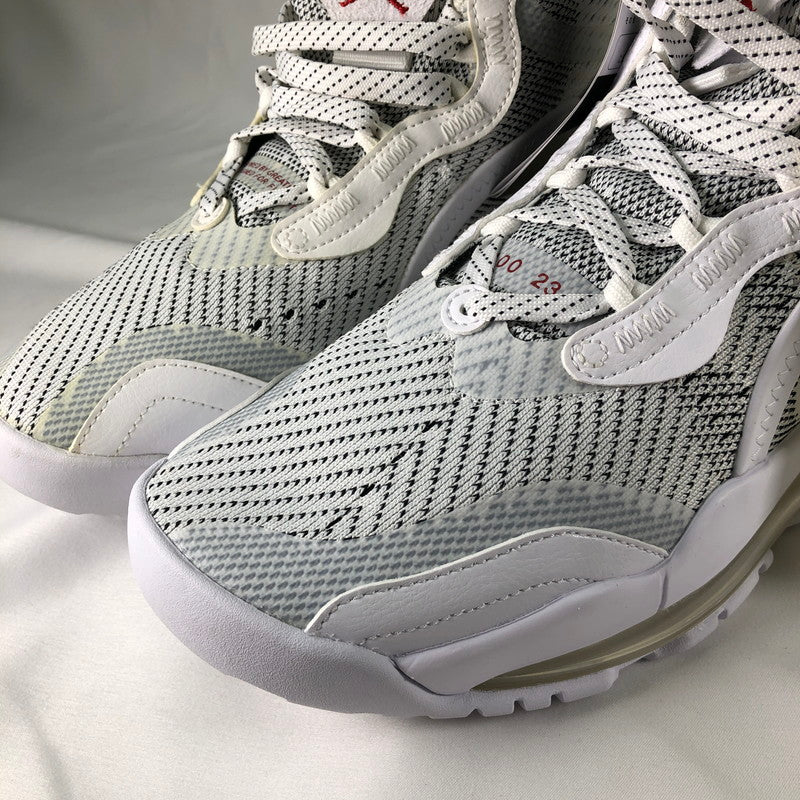 【中古美品】【メンズ】 NIKE CW3879-100 JORDAN AEROSPACE 720 JCRD ナイキ エア ジョーダン エアロスペース 720 ジャガード ホワイト ジムレッド スニーカー 靴 160-260611-sm-01-otoh カラー：ホワイト 万代Net店