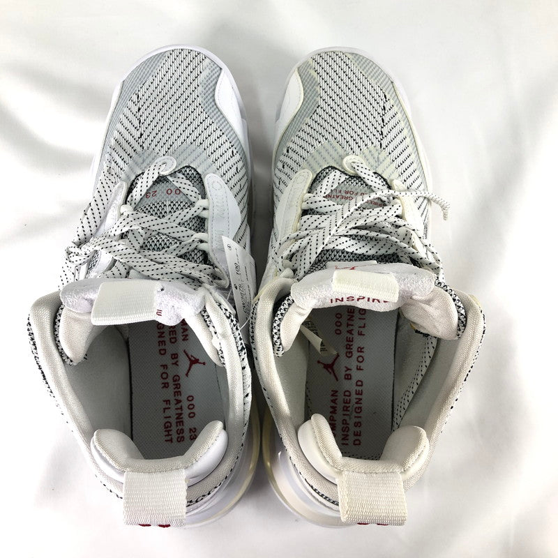 【中古美品】【メンズ】 NIKE CW3879-100 JORDAN AEROSPACE 720 JCRD ナイキ エア ジョーダン エアロスペース 720 ジャガード ホワイト ジムレッド スニーカー 靴 160-260611-sm-01-otoh カラー：ホワイト 万代Net店