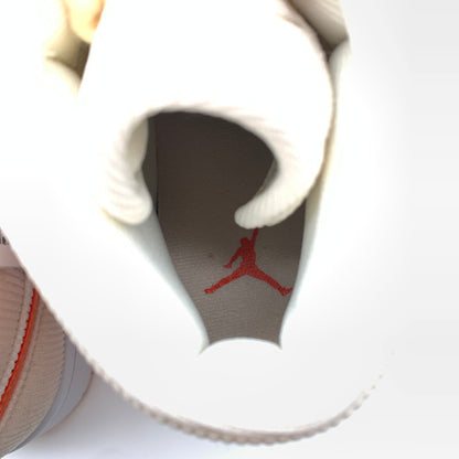 【中古美品】【レディース】 NIKE ナイキ WMNS AIR JORDAN 1 MID SE DA8009 108 スニーカー 靴 160-260618-st-10-otoh カラー：セイル／オレンジ－オレンジクォーツ/ホワイト 万代Net店