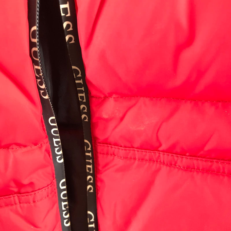 【中古品】【メンズ】 GUESS ゲス パファージャケット ダウンジャケット 防寒アウター 141-260512-sy-05-otoh サイズ：M カラー：レッド系 万代Net店