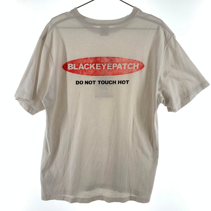 【中古品】【メンズ】 BlackEyePatch ブラックアイパッチ DO NOT TOUCH HOT プリント Tシャツ 147-260507-sy-01-otoh サイズ：L カラー：ホワイト系 万代Net店