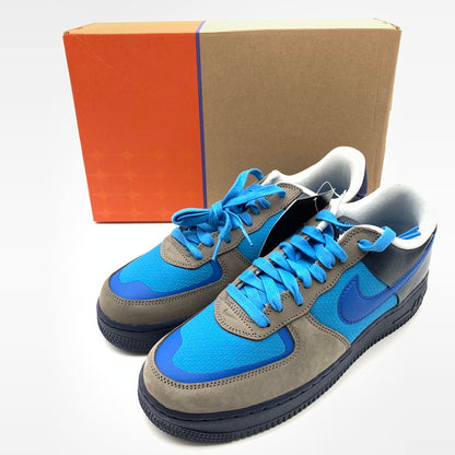 【中古美品】【メンズ】 NIKE × STASH ナイキ スタッシュ HF5516-001 AIR FORCE 1 LOW SP "SOFT GREY AND HARBOR BLUE" (2024) スニーカー 靴 160-260601-st-02-otoh カラー：ソフトグレー/ハーバーブルー 万代Net店