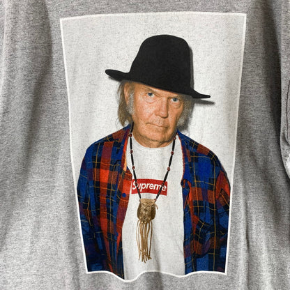 【中古品】【メンズ】 SUPREME シュプリーム Neil Young Tee ニールヤング Tシャツ 149-260507-sy-03-otoh サイズ：XL カラー：グレー系 万代Net店