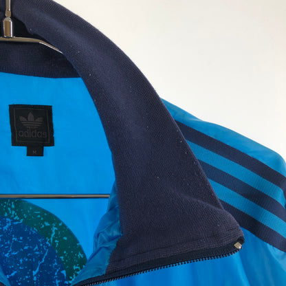 【中古品】【メンズ】 adidas アディダス ナイロンジャケット トレフォイルロゴ 148-260511-sy-07-otoh サイズ：M カラー：ブルー/ネイビーリブライン 万代Net店